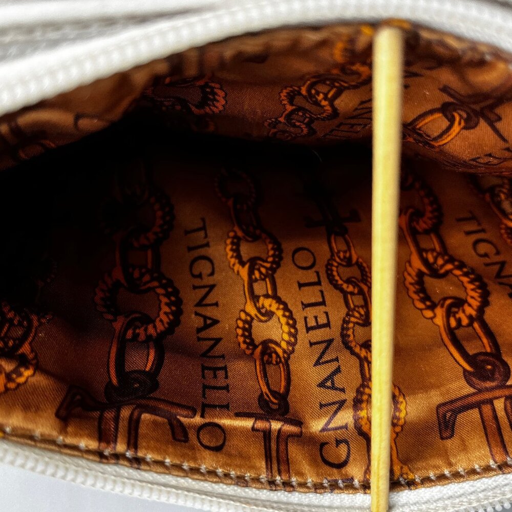TIGNANELLA GENUINE WHTE LEATHER WITH ORGANIZER 3 SECTIONS CROSSBODY/SHOULDER BAG - Picture 3 of 5
